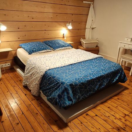 Chambres D'Hotes De Charme Sur Le Mans Exterior foto